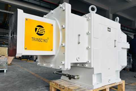 Transcyko Planetary Gearboxes & Servo Drives for Plastic Injection Molding