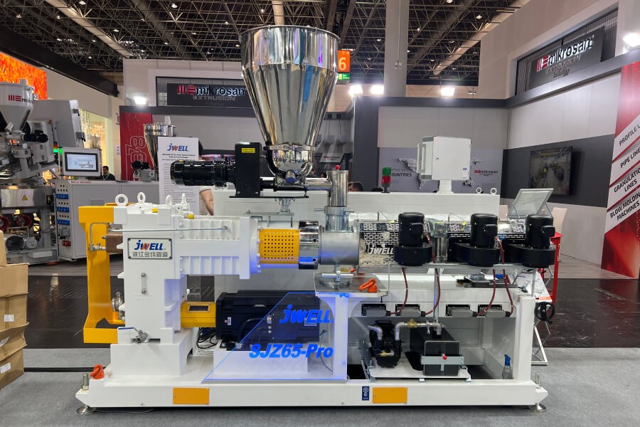 OEM Twin Screw Extruder Gearboxes | Transcyko